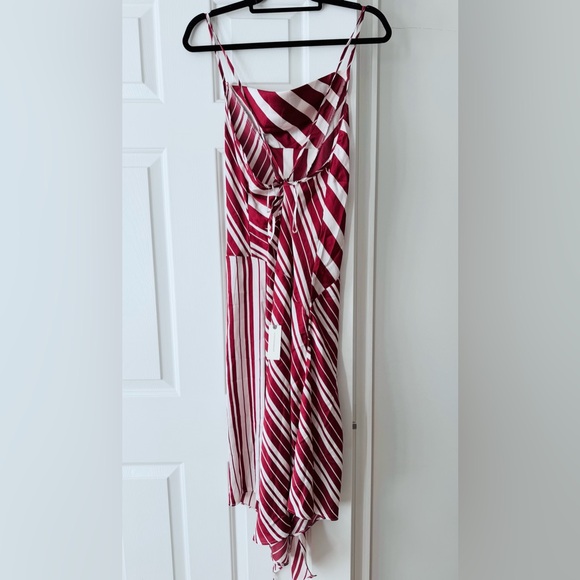 Anthropologie Sleeveless Asymmetrical Tie-Back Maxi Dress, Size M - Picture 9 of 10